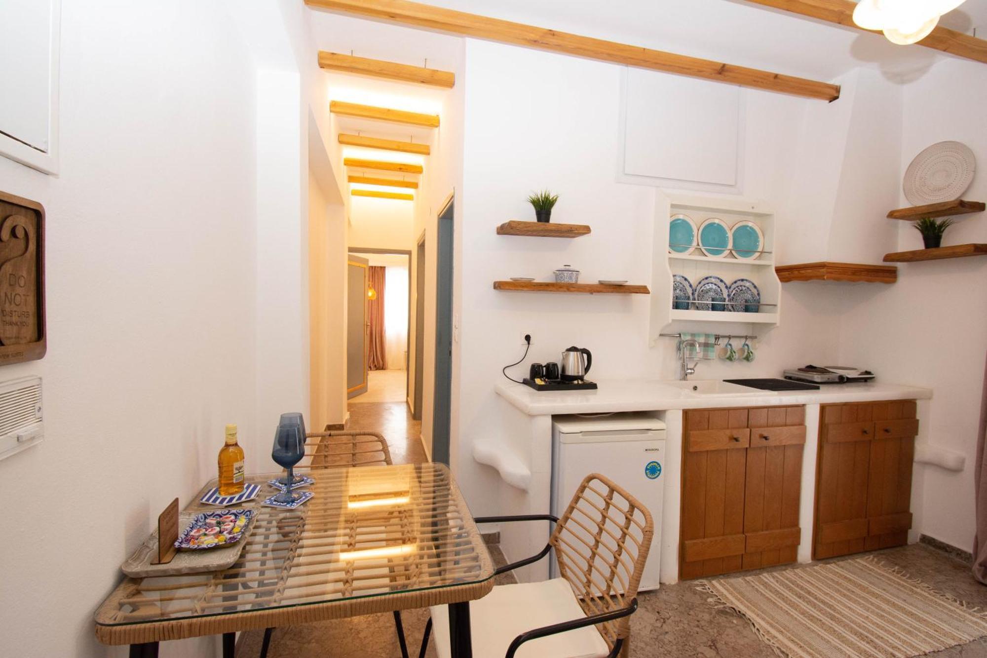 Ov Suites "By Checkin" Hersonissos  Exterior photo